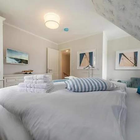 In With Swimming Pool * Zingst