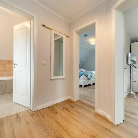 In With Swimming Pool Zingst