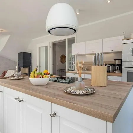 In With Swimming Pool *