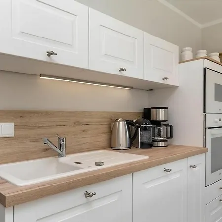 Feriehus In With Swimming Pool Zingst